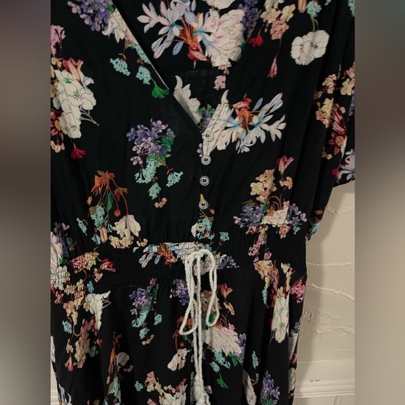 Flowy maxi dress - Picture 8 of 10